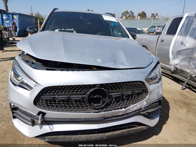 W1N4N4GB1PJ530234 Mercedes-Benz GLA 250