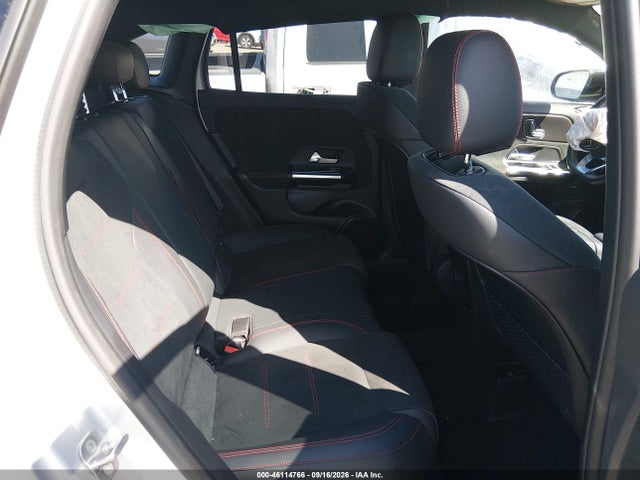 W1N4N4GB1PJ530234 Mercedes-Benz GLA 250