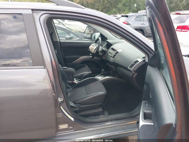 Продажа на аукционе авто 2010 Mitsubishi Outlander Se, vin: JA4AT3AW8AZ018236, номер лота: 46114778