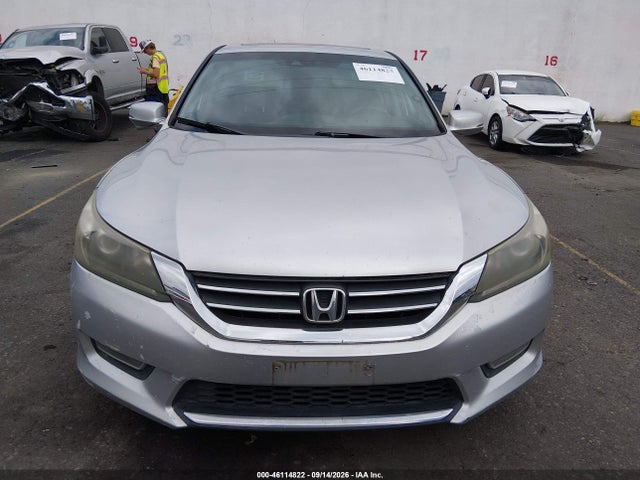46114822 :رقم المزاد ، 1HGCR2F80DA193117 vin ، 2013 Honda Accord Ex-l مزاد بيع