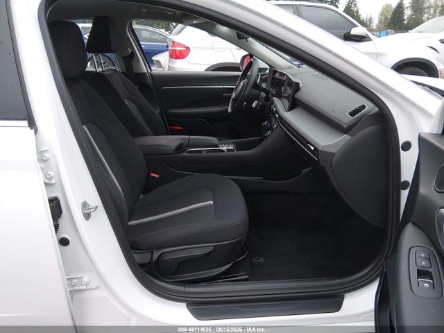 Auction sale of the 2026 Hyundai Sonata Hybrid Blue, vin: KMHL24JJ4TA157398, lot number: 46114835