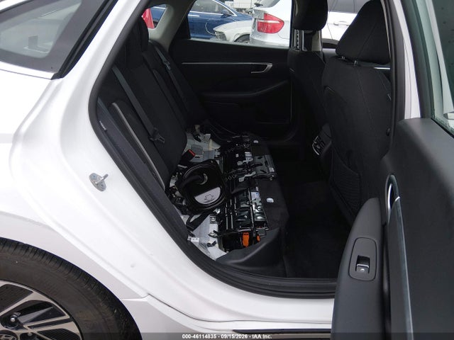 Auction sale of the 2026 Hyundai Sonata Hybrid Blue, vin: KMHL24JJ4TA157398, lot number: 46114835