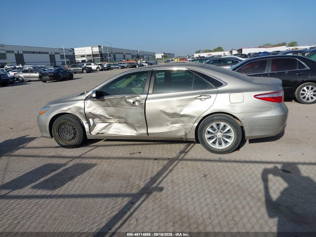 Продаж на аукціоні авто 2016 Toyota Camry Le, vin: 4T4BF1FK7GR528600, номер лоту: 46114869