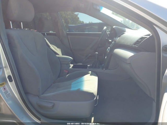 46114893 :رقم المزاد ، 4T1BE46KX8U768871 vin ، 2008 Toyota Camry مزاد بيع
