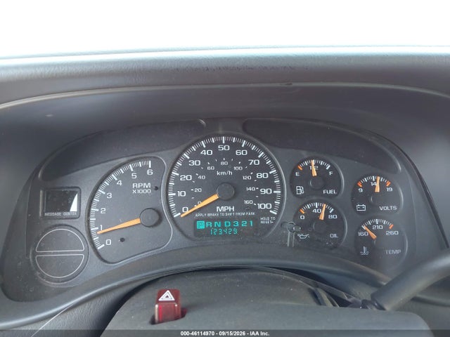 46114970 :رقم المزاد ، 1GNFK16T41J272419 vin ، 2001 Chevrolet Suburban 1500 Ls مزاد بيع