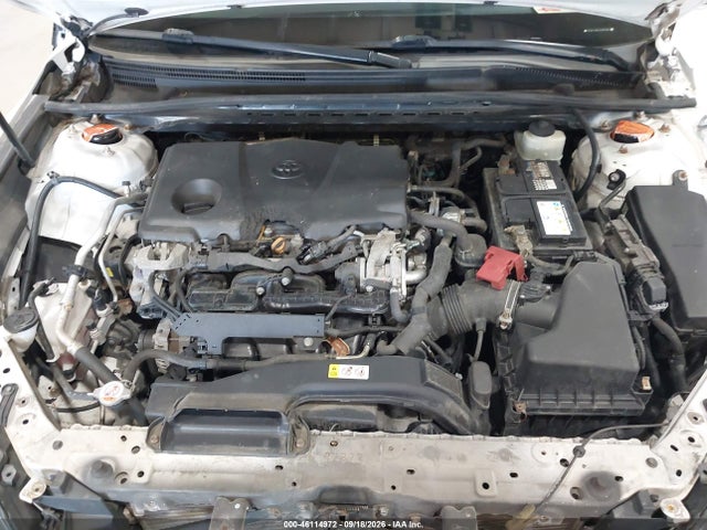 46114972 :رقم المزاد ، 4T1B11HK2JU095183 vin ، 2018 Toyota Camry Le مزاد بيع