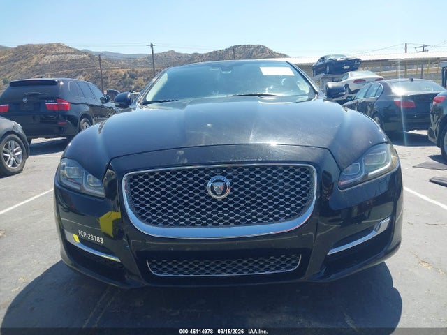46114978 :رقم المزاد ، SAJWA2G74G8V92120 vin ، 2016 Jaguar Xj Xjl Portfolio مزاد بيع