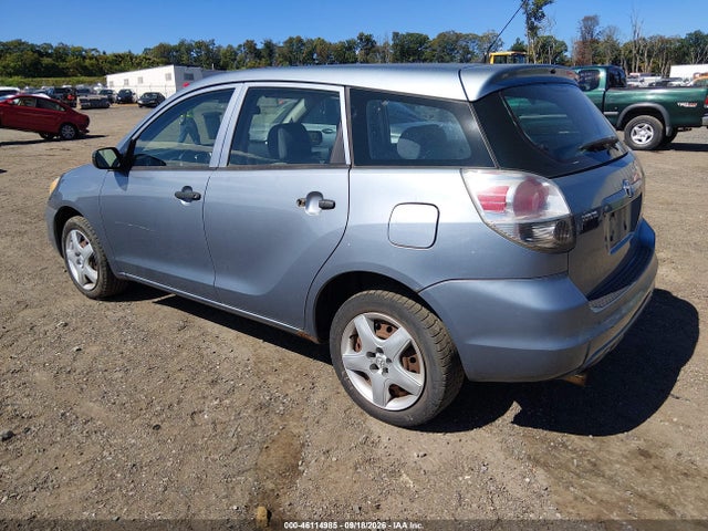 46114985 :رقم المزاد ، 2T1KR32EX5C419253 vin ، 2005 Toyota Matrix مزاد بيع