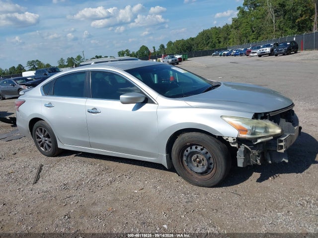 2015 Nissan Altima 2.5 S მანქანა იყიდება აუქციონზე, vin: 1N4AL3AP0FC491885, აუქციონის ნომერი: 46115025