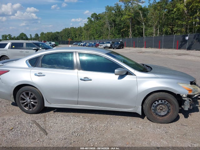 Продаж на аукціоні авто 2015 Nissan Altima 2.5 S, vin: 1N4AL3AP0FC491885, номер лоту: 46115025
