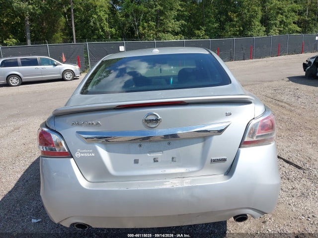 Продаж на аукціоні авто 2015 Nissan Altima 2.5 S, vin: 1N4AL3AP0FC491885, номер лоту: 46115025