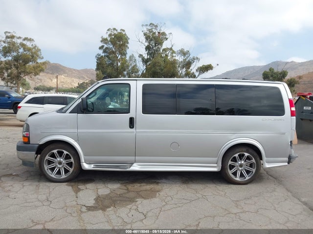 Chevrolet Express 2500 Work Van 2017 1GCWGAFG4H1120860 Image 14