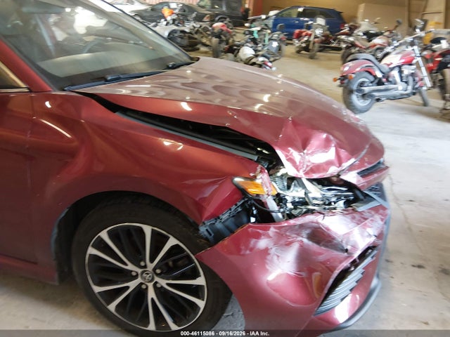 2018 Toyota Camry Se მანქანა იყიდება აუქციონზე, vin: 4T1B11HK6JU517939, აუქციონის ნომერი: 46115086