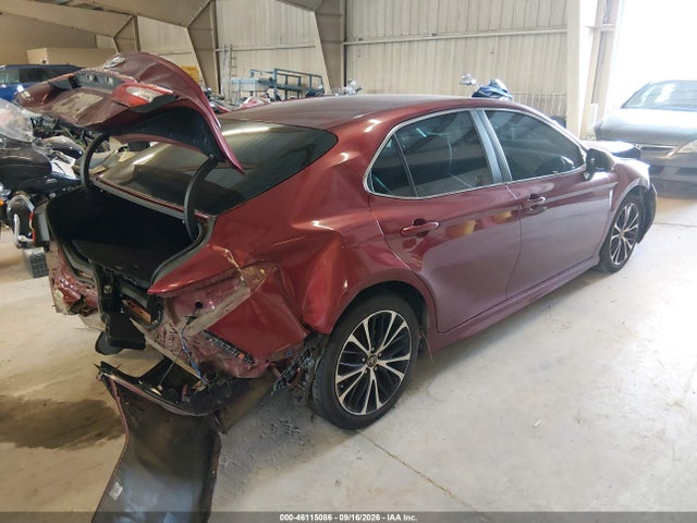 2018 Toyota Camry Se მანქანა იყიდება აუქციონზე, vin: 4T1B11HK6JU517939, აუქციონის ნომერი: 46115086