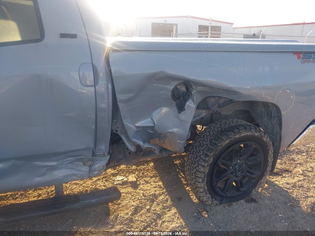 46115136 :رقم المزاد ، 5TFRY5F16KX245005 vin ، 2019 Toyota Tundra Sr5 5.7l V8 مزاد بيع