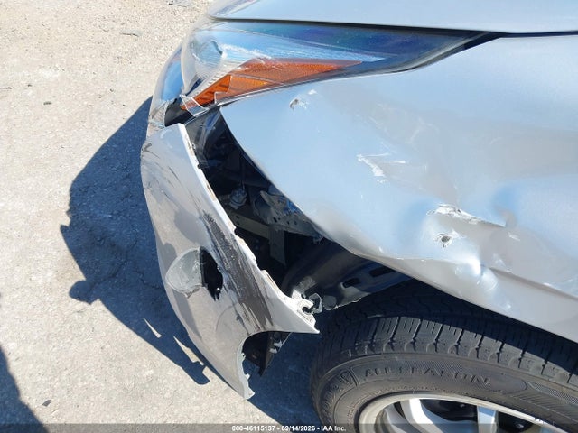 Toyota Prius Two 2016 JTDKBRFU9G3011850 Image 12