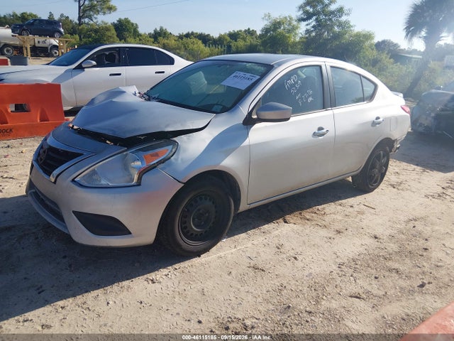 2015 Nissan Versa 1.6 S/1.6 S+/1.6 Sl/1.6 Sv მანქანა იყიდება აუქციონზე, vin: 3N1CN7AP0FL848994, აუქციონის ნომერი: 46115185