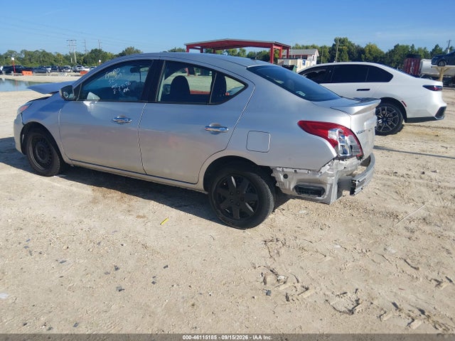 2015 Nissan Versa 1.6 S/1.6 S+/1.6 Sl/1.6 Sv მანქანა იყიდება აუქციონზე, vin: 3N1CN7AP0FL848994, აუქციონის ნომერი: 46115185