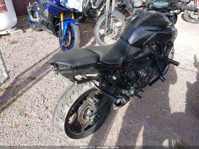 46115217 :رقم المزاد ، JYARM27E2KA005007 vin ، 2019 Yamaha Mt07 مزاد بيع