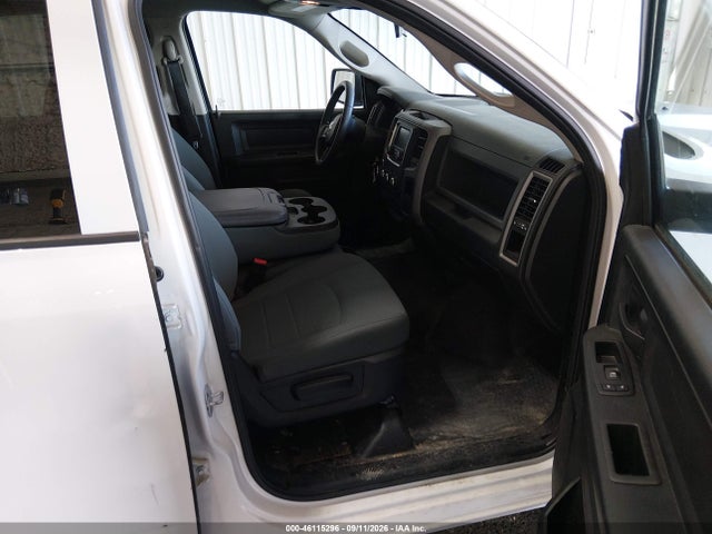 Aukcja sprzedaży 2018 Ram 1500 Tradesman  4x4 5'7 Box, vin: 1C6RR7KG6JS293142, numer aukcji: 46115296