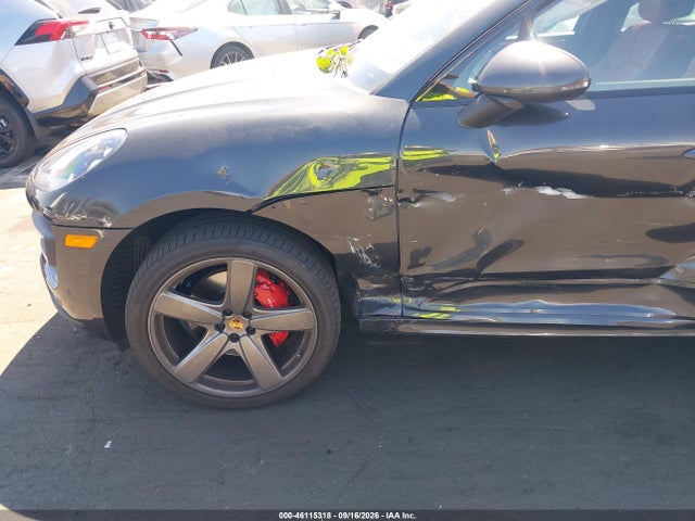 2018 Porsche Macan Turbo მანქანა იყიდება აუქციონზე, vin: WP1AF2A59JLB71627, აუქციონის ნომერი: 46115318