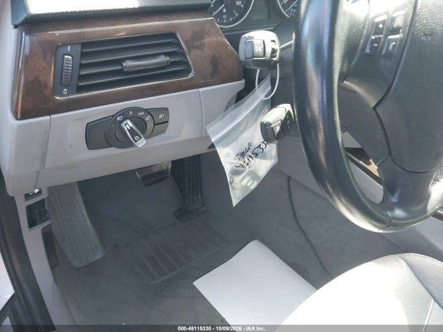 46115330 :رقم المزاد ، WBAPH7G56BNM55102 vin ، 2011 Bmw 328i مزاد بيع