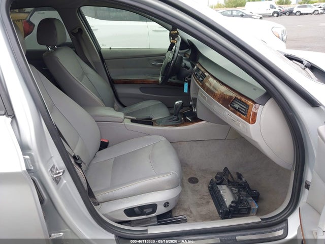 46115330 :رقم المزاد ، WBAPH7G56BNM55102 vin ، 2011 Bmw 328i مزاد بيع