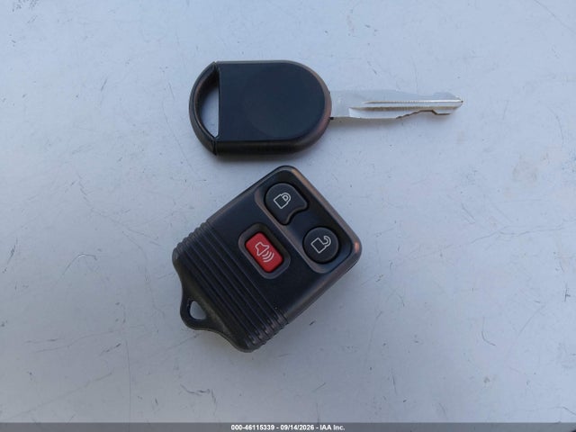 Продажа на аукционе авто 2007 Ford Escape Limited, vin: 1FMCU04107KA15824, номер лота: 46115339