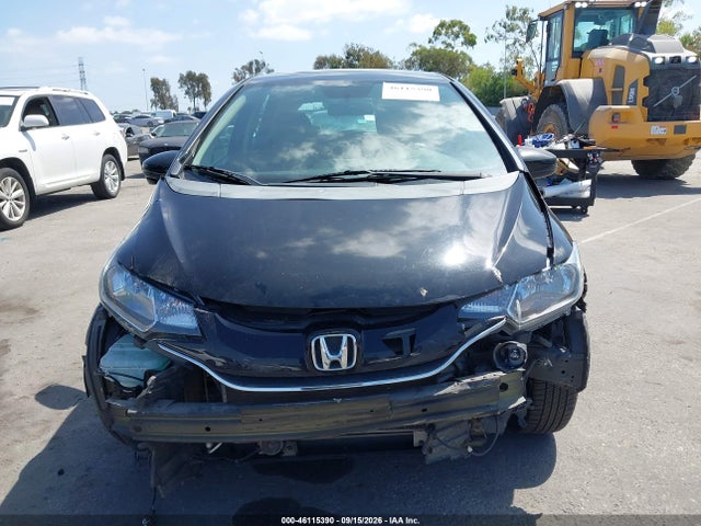 46115390 :رقم المزاد ، 3HGGK5H87FM726011 vin ، 2015 Honda Fit Ex/ex-l مزاد بيع