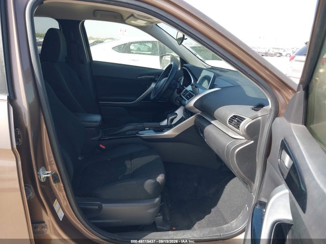 46115437 :رقم المزاد ، JA4AT4AA3KZ017491 vin ، 2019 Mitsubishi Eclipse Cross Le مزاد بيع