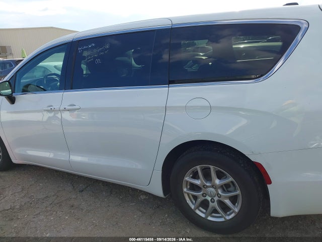 Продаж на аукціоні авто 2025 Chrysler Pacifica Select, vin: 2C4RC1BG4SR600818, номер лоту: 46115458