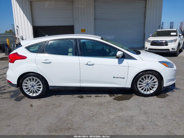 46115514 :رقم المزاد ، 1FADP3R42JL296133 vin ، 2018 Ford Focus Electric مزاد بيع
