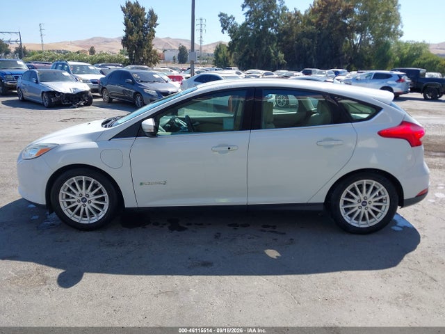 46115514 :رقم المزاد ، 1FADP3R42JL296133 vin ، 2018 Ford Focus Electric مزاد بيع