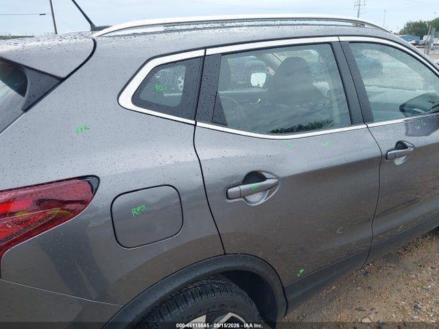 46115545 :رقم المزاد ، JN1BJ1CW8NW498449 vin ، 2022 Nissan Rogue Sport Sl Awd Xtronic Cvt مزاد بيع