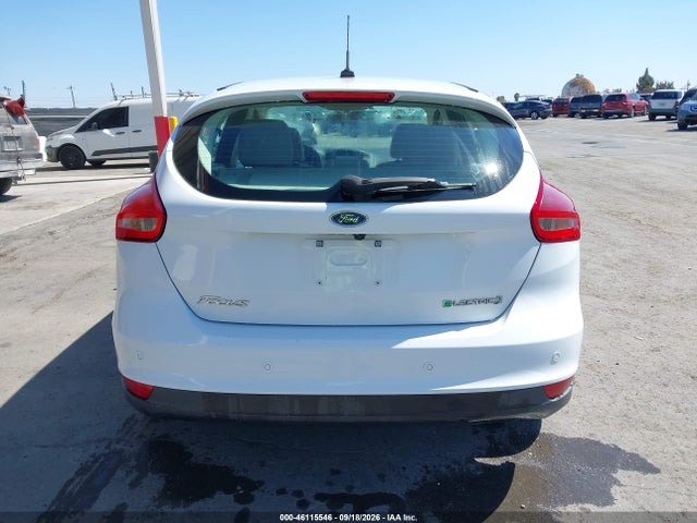 46115546 :رقم المزاد ، 1FADP3R44JL296134 vin ، 2018 Ford Focus Electric مزاد بيع