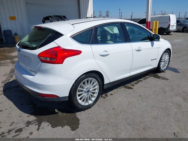 46115546 :رقم المزاد ، 1FADP3R44JL296134 vin ، 2018 Ford Focus Electric مزاد بيع