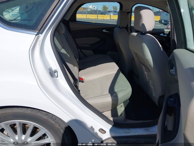 46115546 :رقم المزاد ، 1FADP3R44JL296134 vin ، 2018 Ford Focus Electric مزاد بيع