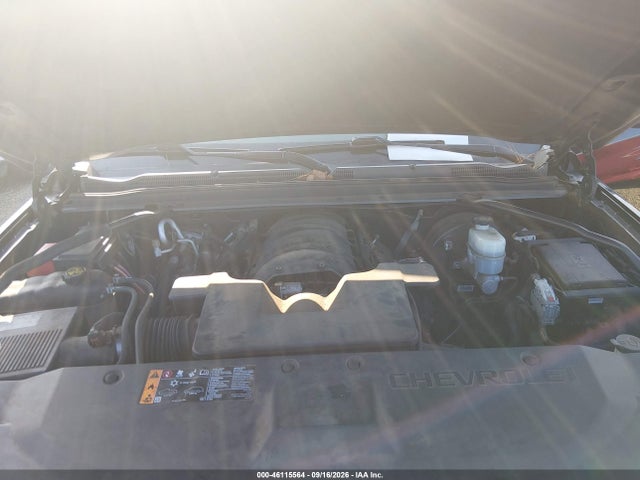 46115564 :رقم المزاد ، 1GNSCHKC1JR390231 vin ، 2018 Chevrolet Suburban Lt مزاد بيع