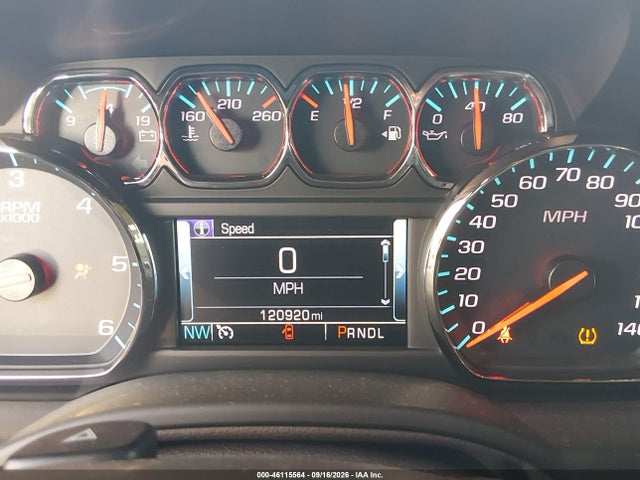 46115564 :رقم المزاد ، 1GNSCHKC1JR390231 vin ، 2018 Chevrolet Suburban Lt مزاد بيع