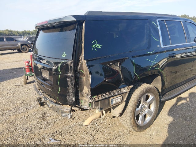 46115564 :رقم المزاد ، 1GNSCHKC1JR390231 vin ، 2018 Chevrolet Suburban Lt مزاد بيع