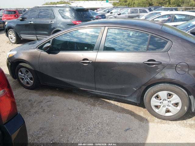KIA FORTE LX 2018 3KPFK4A72JE183966 Image 14