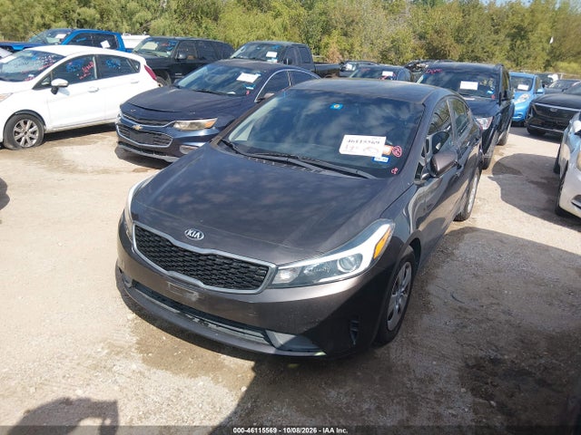 KIA FORTE LX 2018 3KPFK4A72JE183966 Image 2