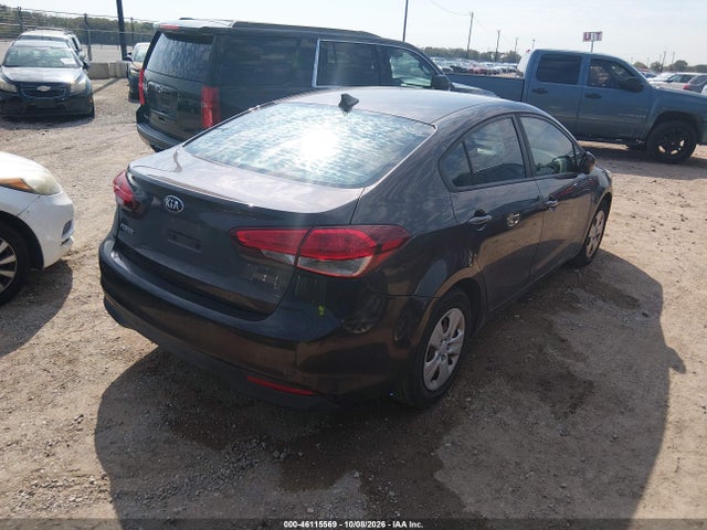 KIA FORTE LX 2018 3KPFK4A72JE183966 Image 4