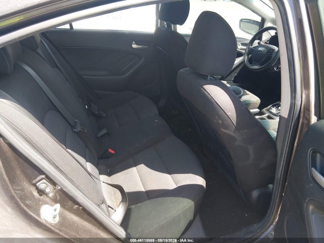 KIA FORTE LX 2018 3KPFK4A72JE183966 Image 8