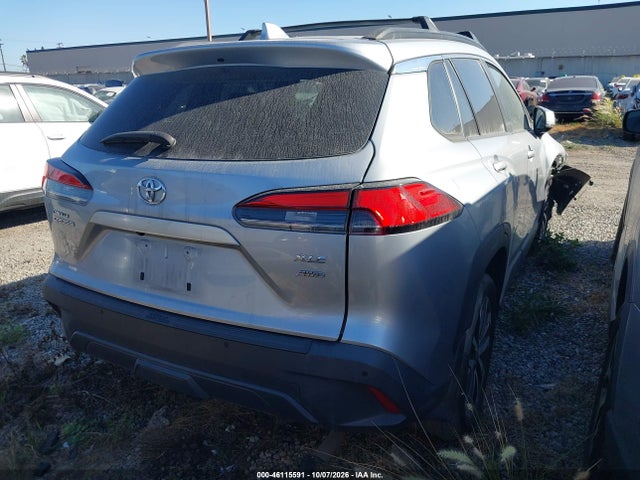 Продажа на аукционе авто 2022 Toyota Corolla Cross Xle, vin: 7MUDAABG8NV040061, номер лота: 46115591