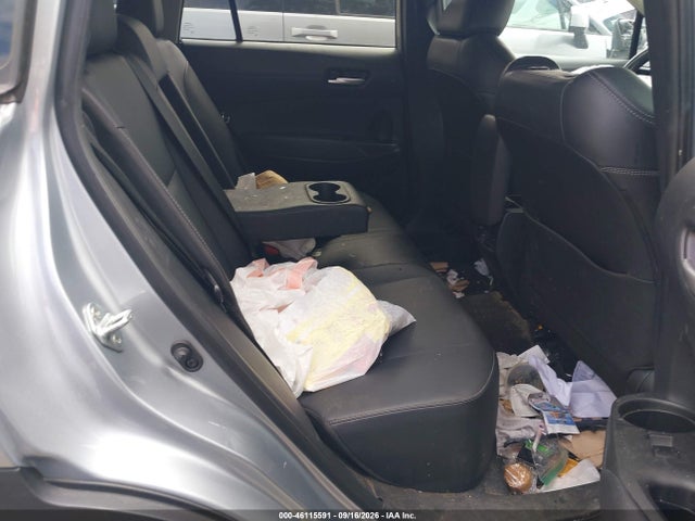Продажа на аукционе авто 2022 Toyota Corolla Cross Xle, vin: 7MUDAABG8NV040061, номер лота: 46115591