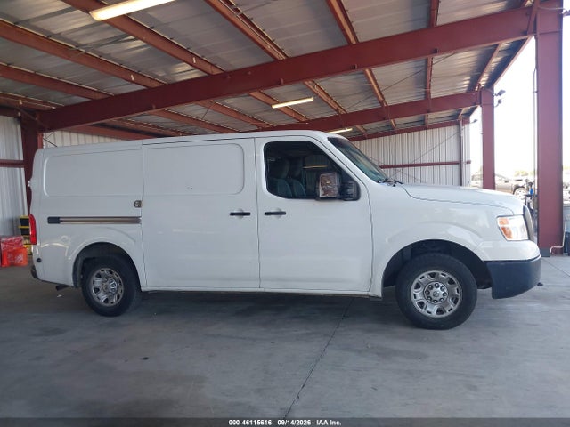 46115616 :رقم المزاد ، 1N6AF0KYXFN802215 vin ، 2015 Nissan Nv Cargo Nv2500 Hd S V8/sl V8/sv V8 مزاد بيع