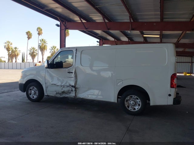 46115616 :رقم المزاد ، 1N6AF0KYXFN802215 vin ، 2015 Nissan Nv Cargo Nv2500 Hd S V8/sl V8/sv V8 مزاد بيع