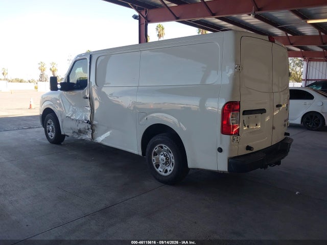 46115616 :رقم المزاد ، 1N6AF0KYXFN802215 vin ، 2015 Nissan Nv Cargo Nv2500 Hd S V8/sl V8/sv V8 مزاد بيع