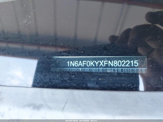 46115616 :رقم المزاد ، 1N6AF0KYXFN802215 vin ، 2015 Nissan Nv Cargo Nv2500 Hd S V8/sl V8/sv V8 مزاد بيع